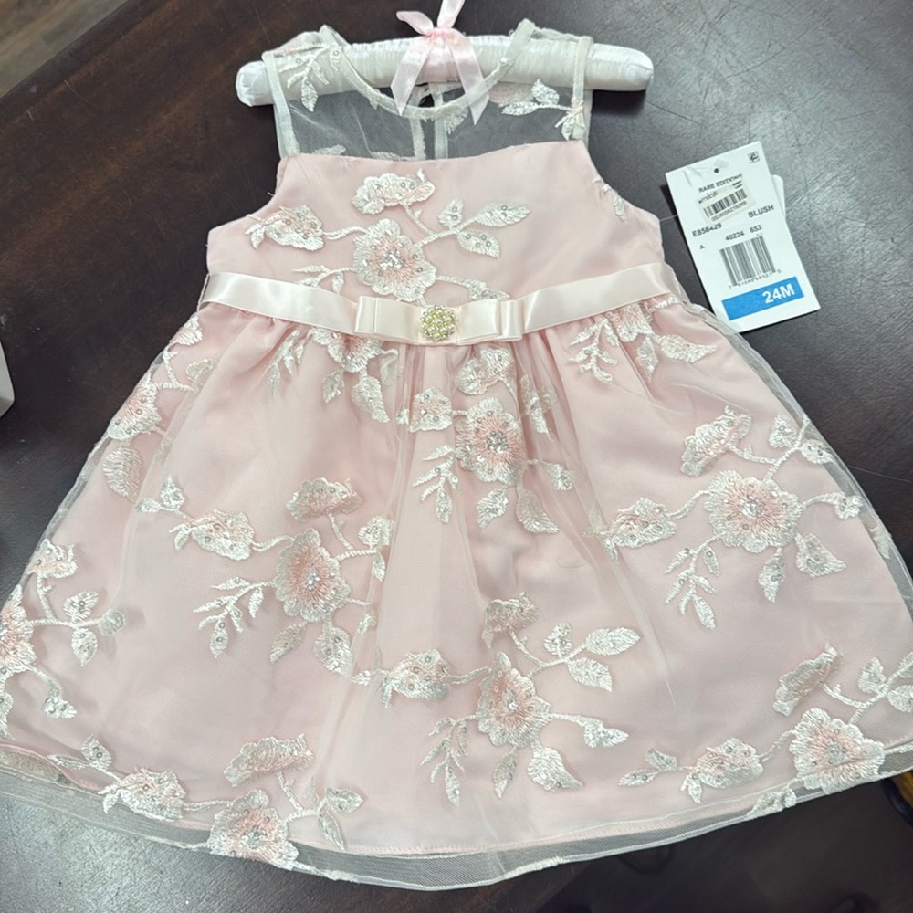 Gorgeous NEW Rare Editions Pink Floral Embroidered Occasion Dress
